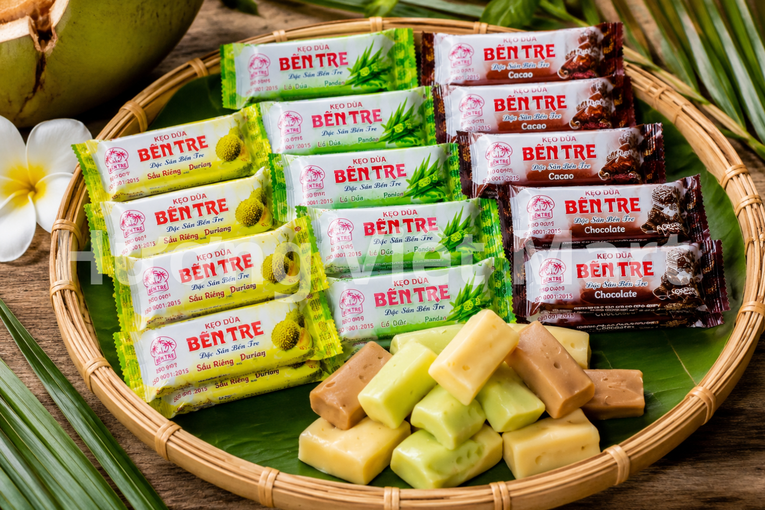 Điều khiến khách quốc tế mê mẩn là sự đa dạng: sầu riêng, lá dứa, cacao, gừng, chocolate,...